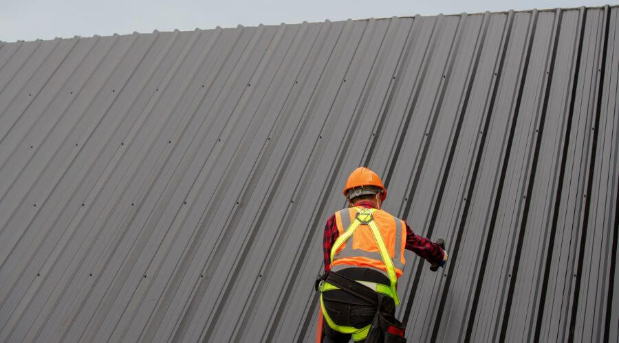 Professional gutter cleaning in Jonesport, ME